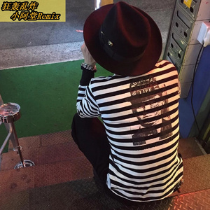 殴美在线一区二区
