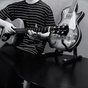 殴美在线一区二区
